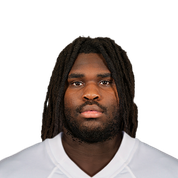 T'Vondre Sweat
