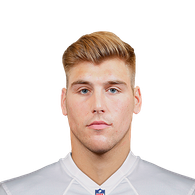 Lukas Van Ness